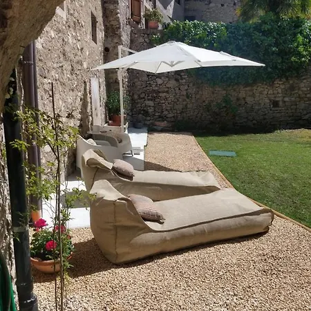 Bed & Breakfast Ai Castagni Tenno