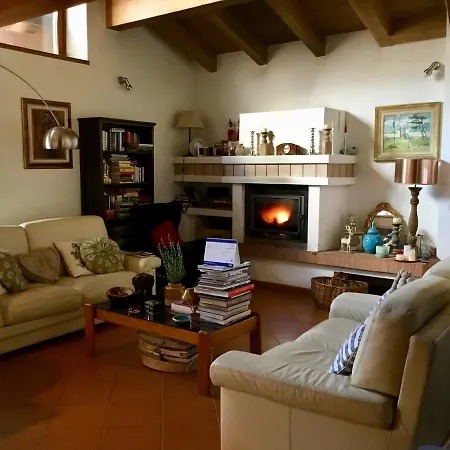Ai Castagni Bed & Breakfast 3*